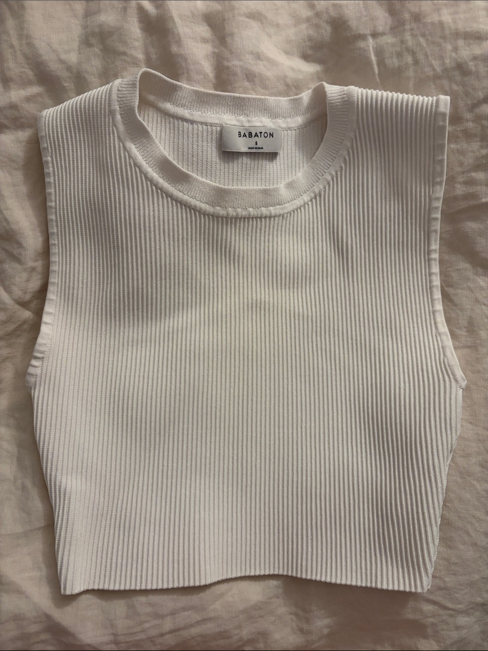 Babaton Cream Ribbed Sleeveless Crop Tank